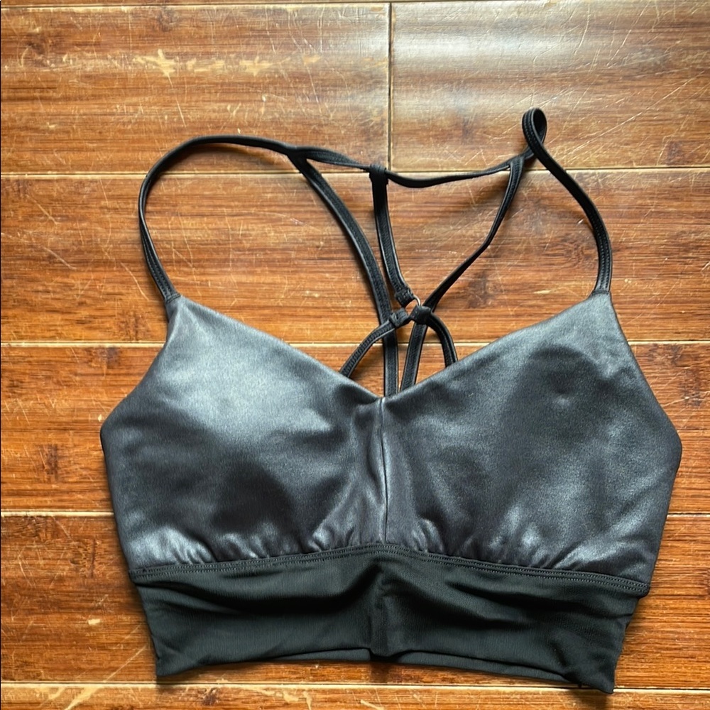 ALO YOGA sports bra… EXCELLENT CONDITION! Size XS